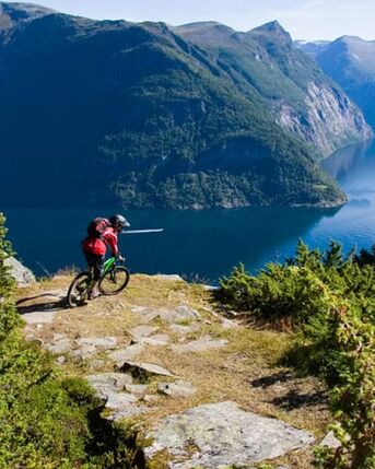 London, Travel, Norway Summer Holiday Packages 2026