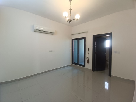 Manama, Apartments/Houses, BHD 280/month,  2 BR,  120 Sq. Meter,  Semi Furnished 2bhk With Ewa