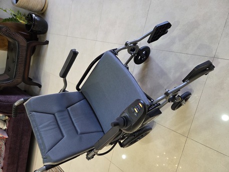 Manama, Health & Beauty Items, BHD 275,  For Sale  Electric Wheelchair