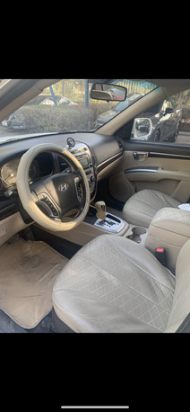 Riyadh, Vehicles, Cars & Trucks , SAR 24000,  Hyundai Santa Fe,  2012,  289000 KM,   Full Automatic Very Clean