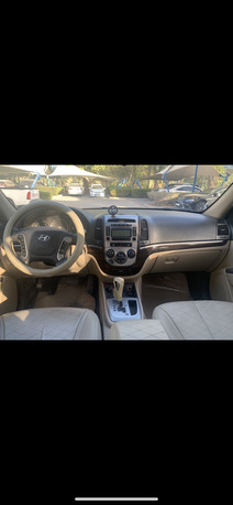 Riyadh, Vehicles, Cars & Trucks , SAR 24000,  Hyundai Santa Fe,  2012,  289000 KM,   Full Automatic Very Clean