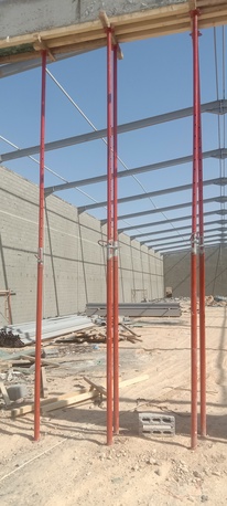 Riyadh, Construction, للحدادة و المونيم،الذجاج