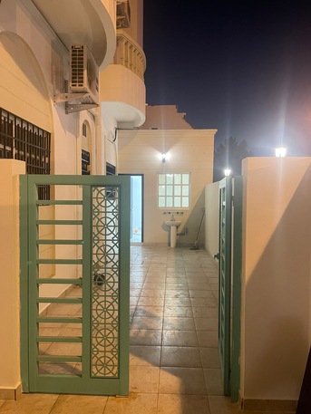 Busaiteen, Apartments/Houses, BHD 140/month,  1 BR,  Studio For Rent With Ewa