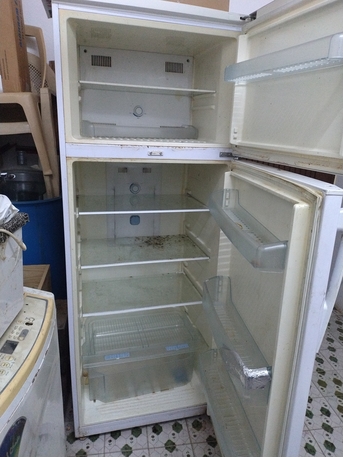 Bani Malik, Household Items, Sr 500,  For Sale Refrigerator