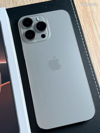 Jubail, Mobile Phones, SAR 4100,  Iphone 16 Pro Max 256gb 99% Battery 7 Months Warrenty Left