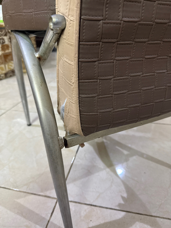 Jeddah, Furniture, SAR 400,  Dining Table For Sale