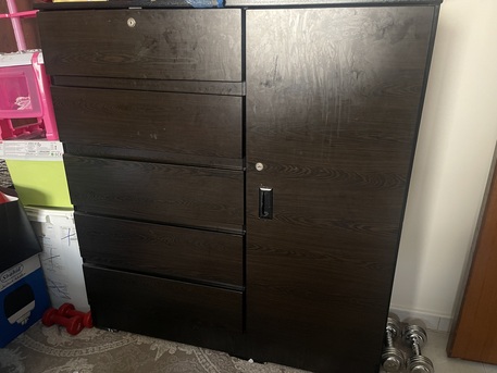 Khobar North, Furniture, Good Sale For Small Almara ,5 Draws Cabinet , Dressing Table