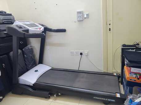 Riyadh, Sporting Goods, SAR 1300,  Foldable Large Treadmill - Life Gear Atriaviolo 99100 &ndash; Premium, Powerful