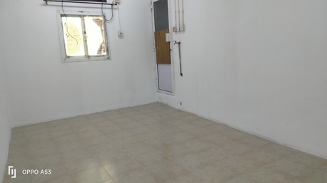 Gudaibiya, Apartments/Houses, BHD 130/month,  Studio,  Semi Furnished Studio Flat For Rent In Gudaibiya ( All Inclusive Ewa)