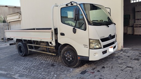 Riffa, Vehicles, Cars & Trucks , BHD 5500,  Hino,  2020,  Manual,  58800 KM,  For Sale