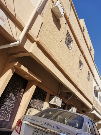 Umm Al Hamam, Apartments/Houses, SAR 6500/month,  2 BR,  2BH Room 1 Washroom 1 Kitchen Apartment Available For Three Months 6500 Sr