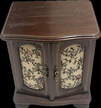 Jubail, Furniture, SAR 150,  Japanese Music Jewellery Box