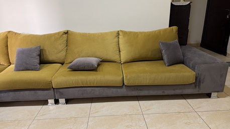 Riyadh, Furniture, SAR 1500,  4 Seater Sofa, 2 Seater Sofa And Tea Table Set