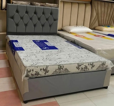 Jeddah, Furniture, SAR 5,  New Best Quality Medium Bed ,single Bed And Double Bed 🛏️ Available In Low Price