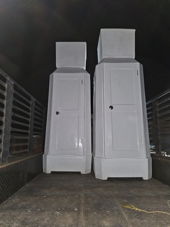 Riyadh, Construction, FIBERGLASS TOILETS