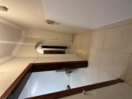 Al Bawadi, Household Items, SAR 20000,  Vacating Apartment Due To Job Transfer . Rent 20k Fridge Washingmchine AC Free