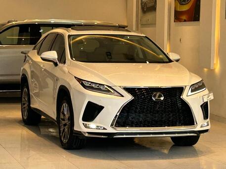 East Riffa, Vehicles, Cars & Trucks , BHD 9300,  Lexus RX 350,  2017,  Automatic,  200000 KM,  LEXUS RX350 MODEL  FOR SALE