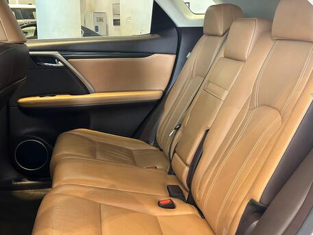 East Riffa, Vehicles, Cars & Trucks , BHD 9300,  Lexus RX 350,  2017,  Automatic,  200000 KM,  LEXUS RX350 MODEL  FOR SALE