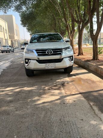 Riyadh, Vehicles, Cars & Trucks , SAR 81000,  Toyota Fortuner,  2020,  Automatic,  102000 KM,