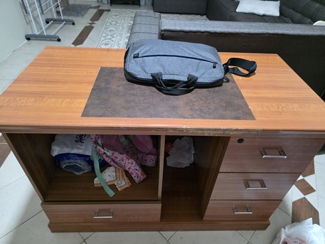 Dammam, Furniture, SAR 80,  Well Maintained Table With Drawers. No Any Defects