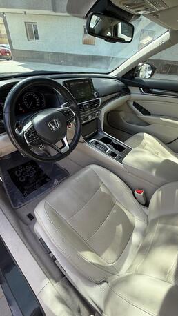 Riyadh, Vehicles, Cars & Trucks , SAR 78000,  Honda Accord 2.0T,  2019,  Automatic,  120 KM,   Honda Accord Sport 2.0Turbo | Full Options | Rare