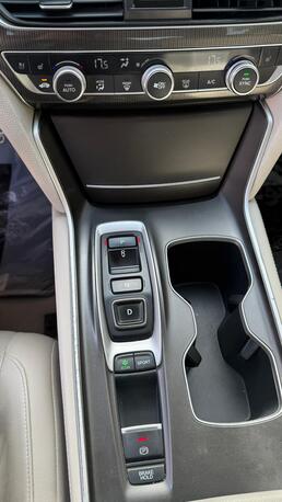 Riyadh, Vehicles, Cars & Trucks , SAR 78000,  Honda Accord 2.0T,  2019,  Automatic,  120 KM,   Honda Accord Sport 2.0Turbo | Full Options | Rare