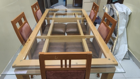 Salmaniya, Furniture, BHD 30,  DINING TABLE GLASS TOP 6 SEATER WITH 4 CHAIRS