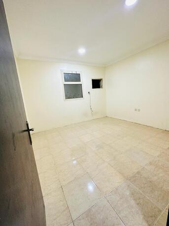 Jubail, Apartments/Houses, 1 BR,  1BHK UNFURNISHED APARTMENT AVAILABLE FOR RENT