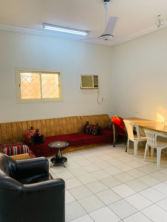 Yanbu, Apartments, Flats, Houses & Villas, SAR 1300/month,  Furnished,  2 BR,  Family Room Room For Rent