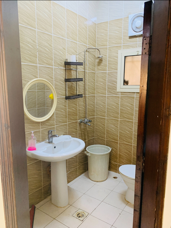 Yanbu, Apartments, Flats, Houses & Villas, SAR 1300/month,  Furnished,  2 BR,  Family Room Room For Rent