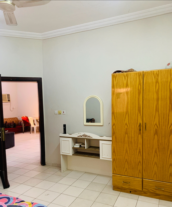Yanbu, Apartments, Flats, Houses & Villas, SAR 1300/month,  Furnished,  2 BR,  Family Room Room For Rent