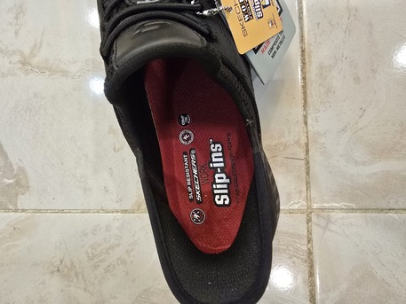 Jeddah, Household Items, SAR 350,  Brand New Sketchers Safety Work Shoes Size 43. Slip Resistant, Slip Inns.   Price SAR 350
