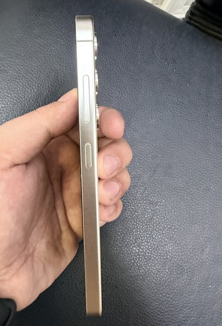 Manama, Mobile Phones, BHD 180,  Samsung S24 Amber Yellow 128 GB/8GB RAM