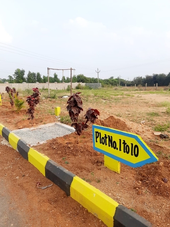 Hyderabad, Residential Plots, INR 9499,  280 Sq. Yard,  9. East-facing Plots For Sale In Future City Hyderabad Contact- 6305534817