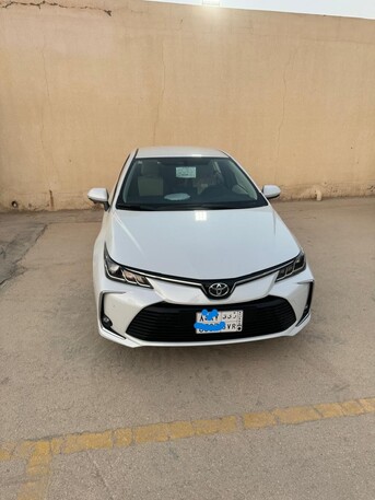 Al Malaz, Vehicles, Cars & Trucks , SAR 12000,  Toyota Corolla 2025 &ndash; 2.0L XLI Executive &ndash; For Sale,  2025,  Automatic,  6700 KM,  Toyota Corolla  &ndash; 2.0L XLI Executive