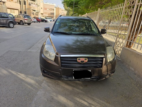 Hara, Vehicles, Cars & Trucks , SAR 14000,  Geely Emgrand X7,  2015,  Automatic,  277837 KM,  ,  Fully  With Sunroof