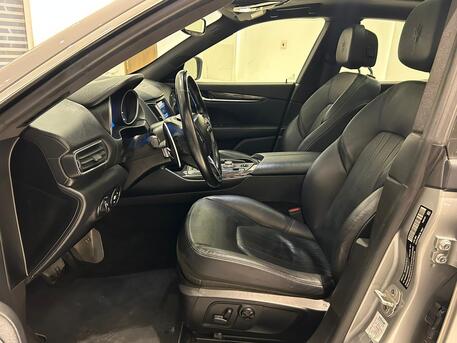East Riffa, Vehicles, Cars & Trucks , BHD 8200,  Maserati Levante,  2018,  Automatic,  150000 KM,   MODEL  FOR SALE