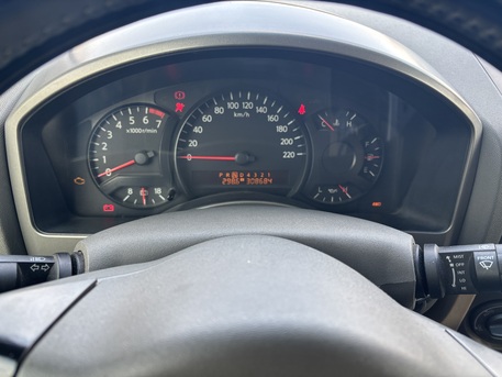 Abha, Vehicles, Cars & Trucks , SAR 20000,  Nissan Armada SE,  2006,  Automatic,  300000 KM,