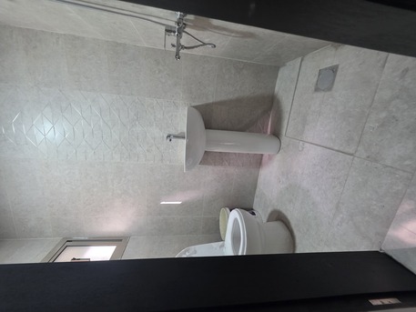 Juffair, Apartments/Houses, BHD 160/month,  Studio,  @1BATHROOM Kitchen With Electricity (no Limit)