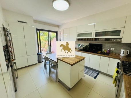 Abdoun, Apartments/Houses, JOD 30000/year, Furnished, 4 BR, 300 Sq. Meter, Ground Floor Apartment For Rent In Abdoun