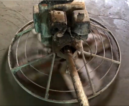 Riyadh, Jobs, Concrete Power Trowel ("Helicopter") Operator