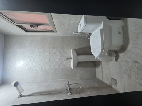 Juffair, Apartments/Houses, BHD 140/month,  Studio,  *1BATHROOM Kitchen With Electricity (no Limit)