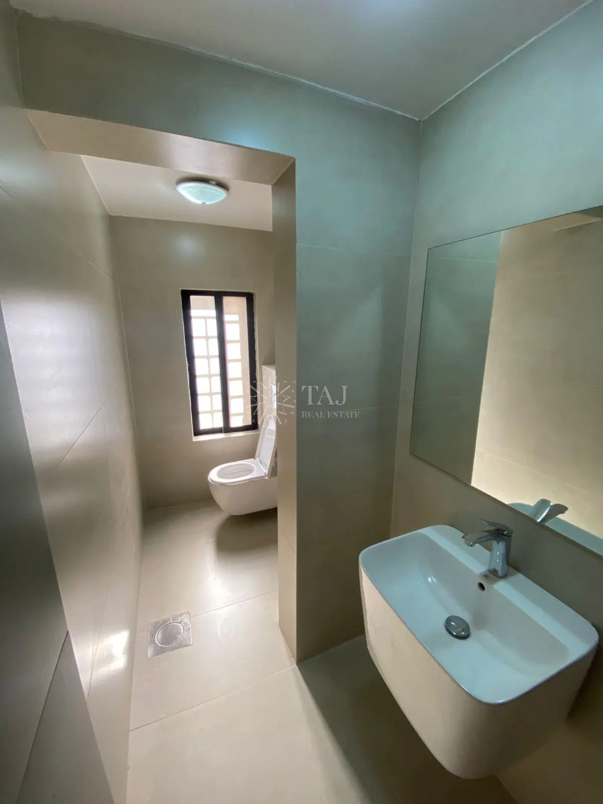 Abdoun, Apartments/Houses, JOD 20000/year,  Furnished,  3 BR,  Luxury Furinshed Villa For Rent In Abdoun