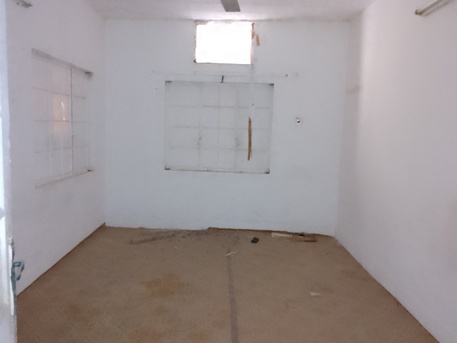 Manama, Warehouses, BHD 200,  100 Sq. Meter,  مستودع أو مخزن للإيجار