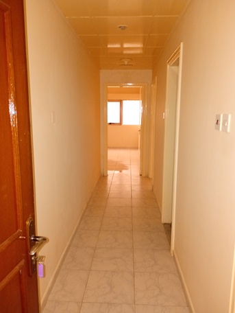 Sharjah, Apartments/Houses, AED 28000/year,  1 BR,  1000 Sq. Meter,  Nice 1bhk Central Ac With Close Hall Near King Fasail Road