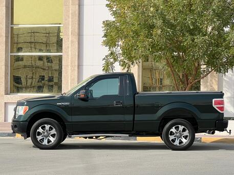 East Riffa, Vehicles, Cars & Trucks , BHD 4900,  Ford F-150,  2013,  Automatic,  200000 KM,   XLT MODEL  FOR SALE
