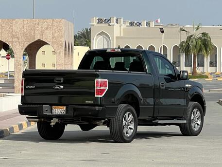 East Riffa, Vehicles, Cars & Trucks , BHD 4900,  Ford F-150,  2013,  Automatic,  200000 KM,   XLT MODEL  FOR SALE