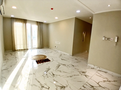 Hidd, Apartments/Houses, BHD 300/month,  3 BR,  Flat 3bhk For Rent Hi Dd Inclusive