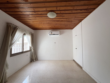 Barbar, Villas, BHD 620,  320 Sq. Meter,  Scenic 3BR Barbar Villa | Garden & Facilities