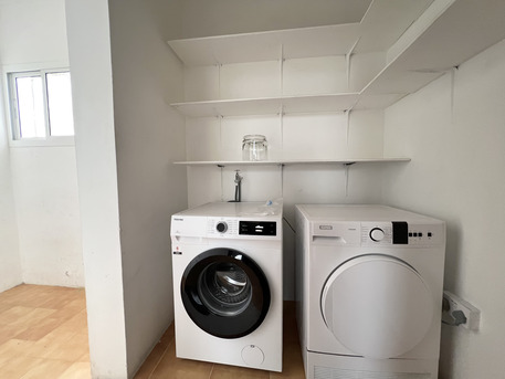 Barbar, Villas, BHD 775,  400 Sq. Meter,  4BR Villa | Private Garden & Pool | Maid Room